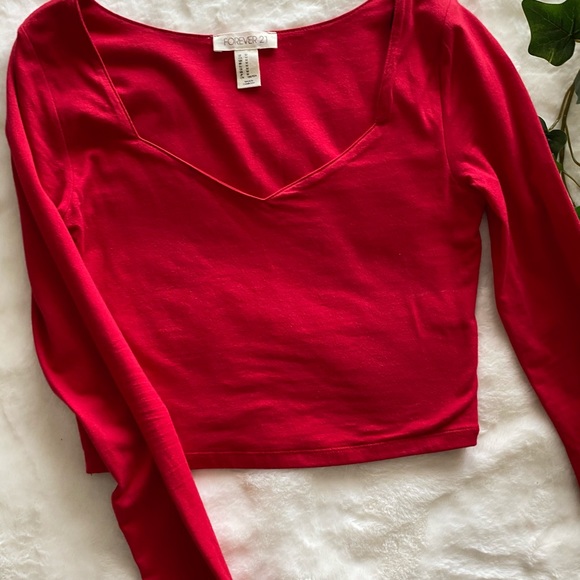 [Forever21] Sweetheart neckline crop top - Picture 1 of 1